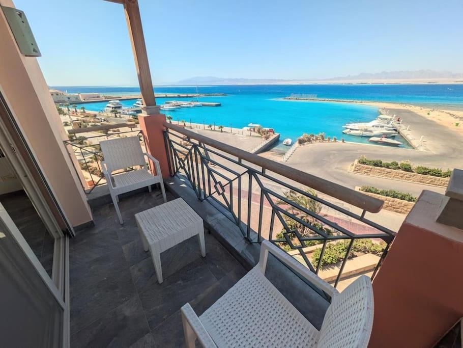 Central Luxury Marina 3Br Apt Free Beach Access Daire Hurgada Dış mekan fotoğraf